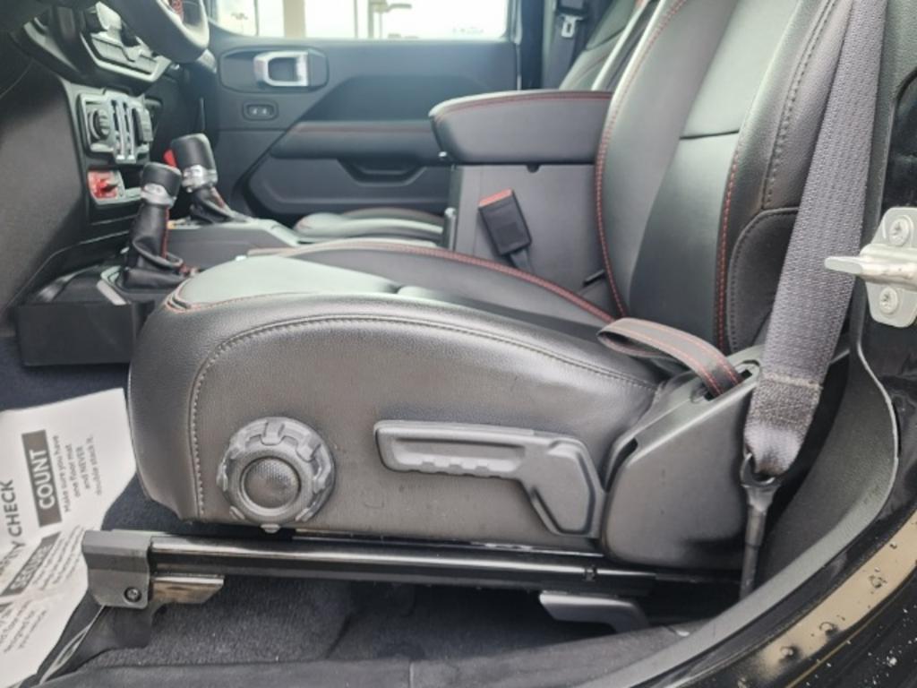 2022 Jeep Wrangler - $48,000