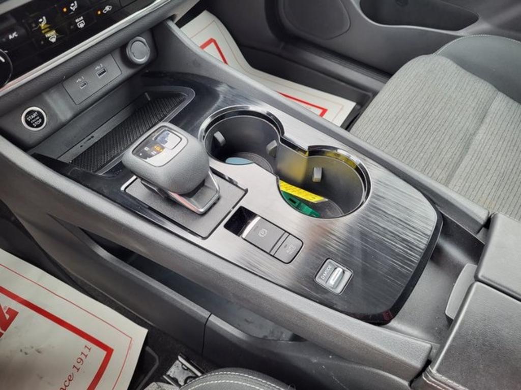 2021 Nissan Rogue - $26,000