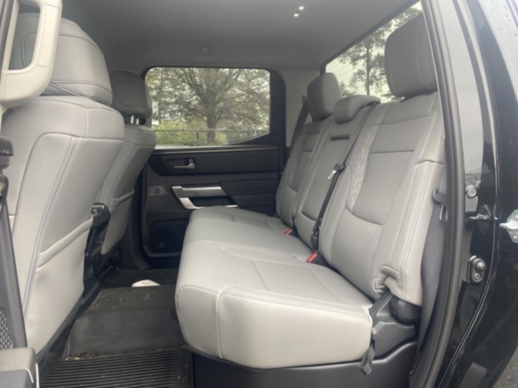 2022 Toyota Tundra SR5 photo