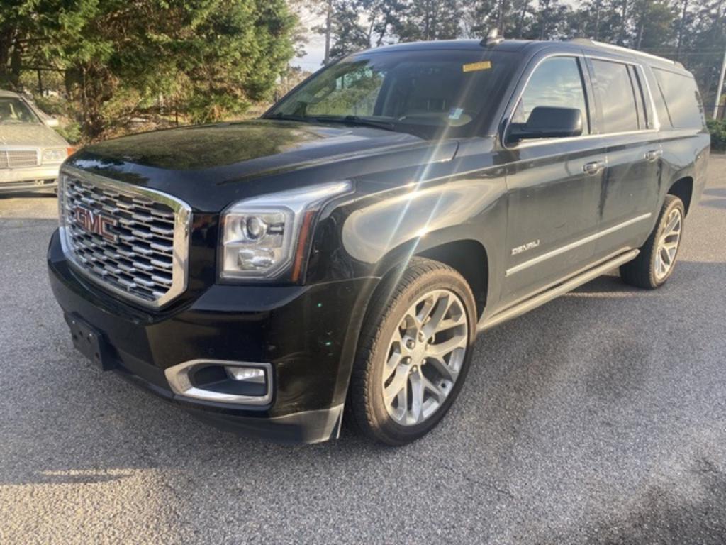 2018 GMC Yukon XL Denali photo