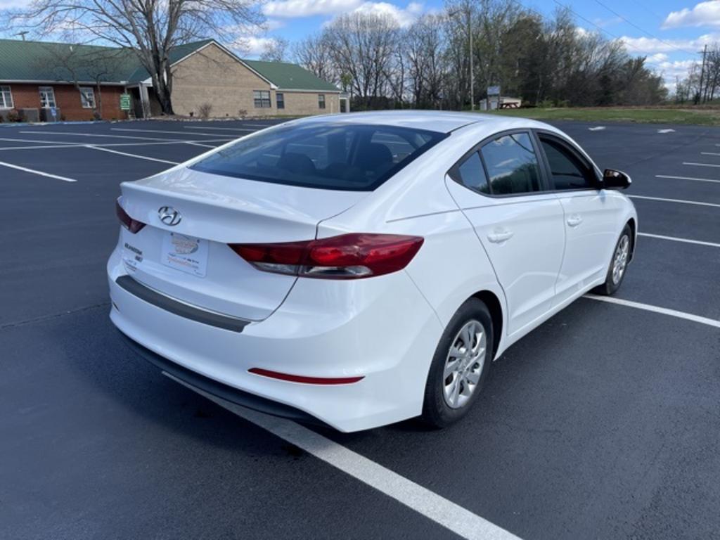 2018 Hyundai Elantra - $11,000