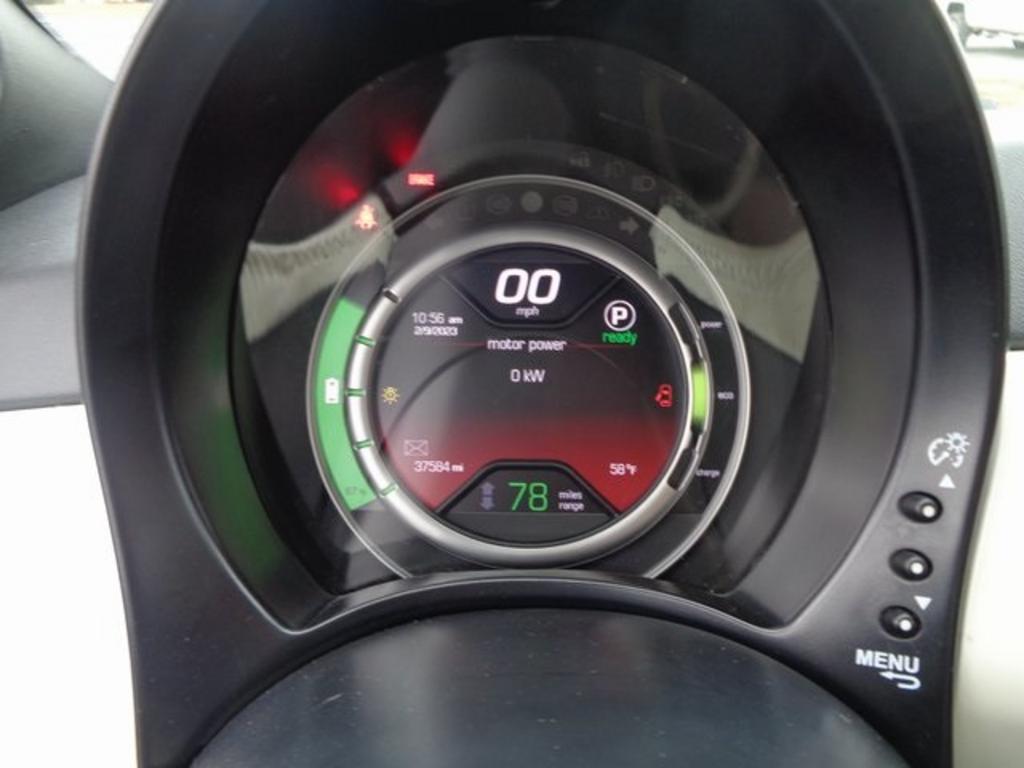 2016 FIAT 500 - $11,000