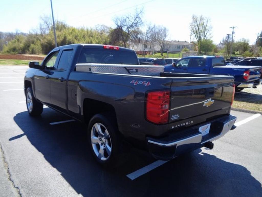 2014 Chevrolet Silverado 1500 - $17,000