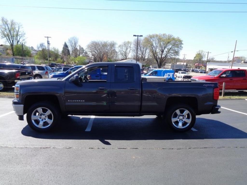 2014 Chevrolet Silverado 1500 - $17,000