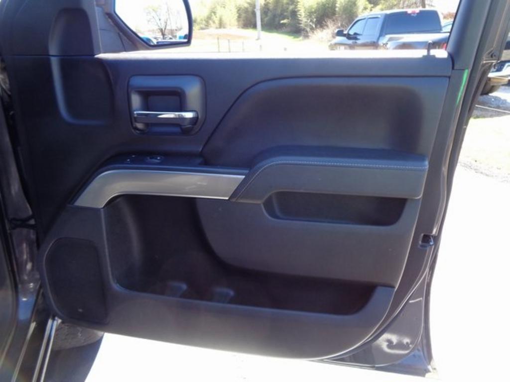 2014 Chevrolet Silverado 1500 - $17,000