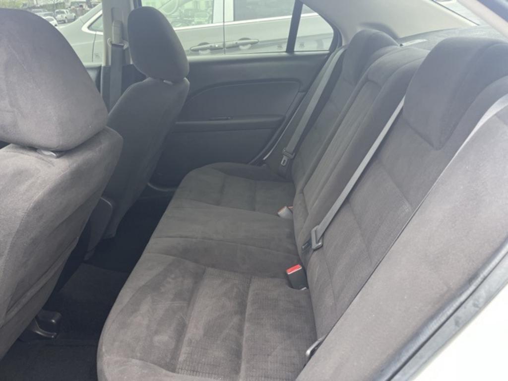 2009 Ford Fusion - $8,500