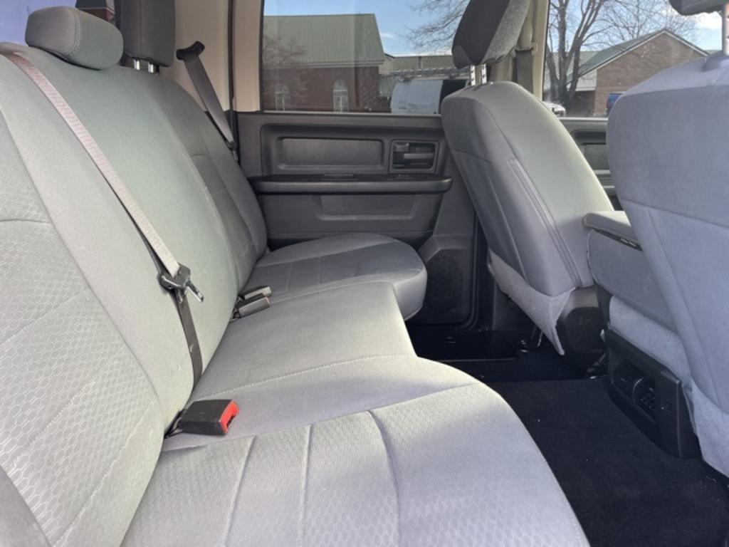 2018 Ram 3500 - $43,500