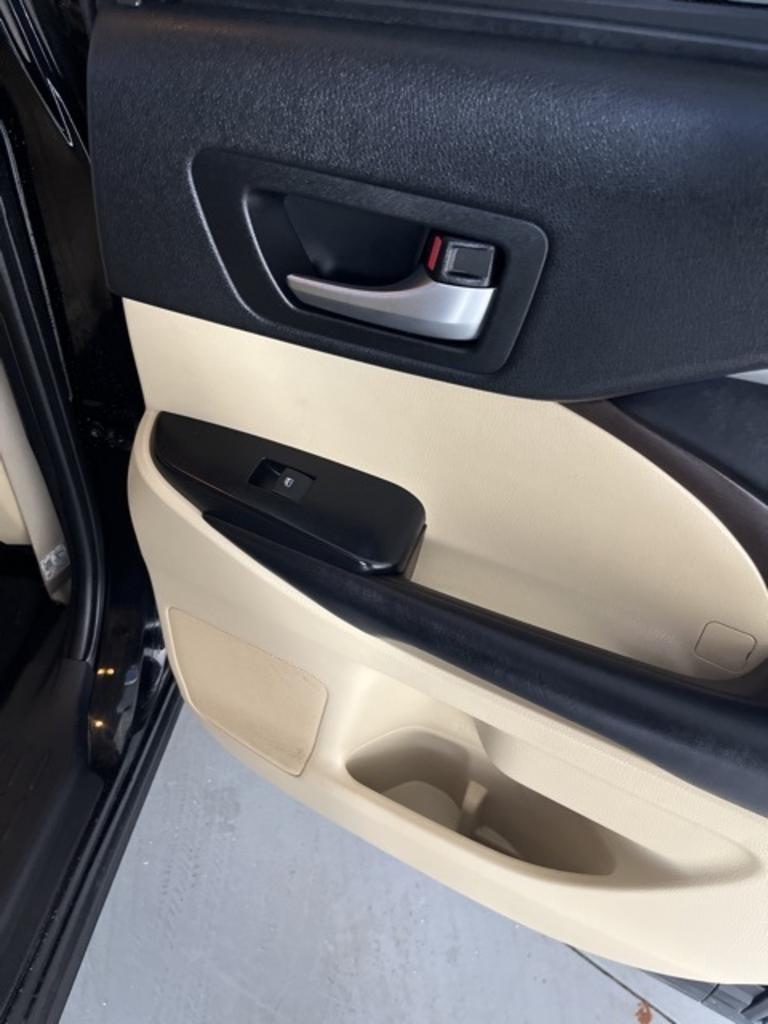 2019 Toyota Highlander - $29,000