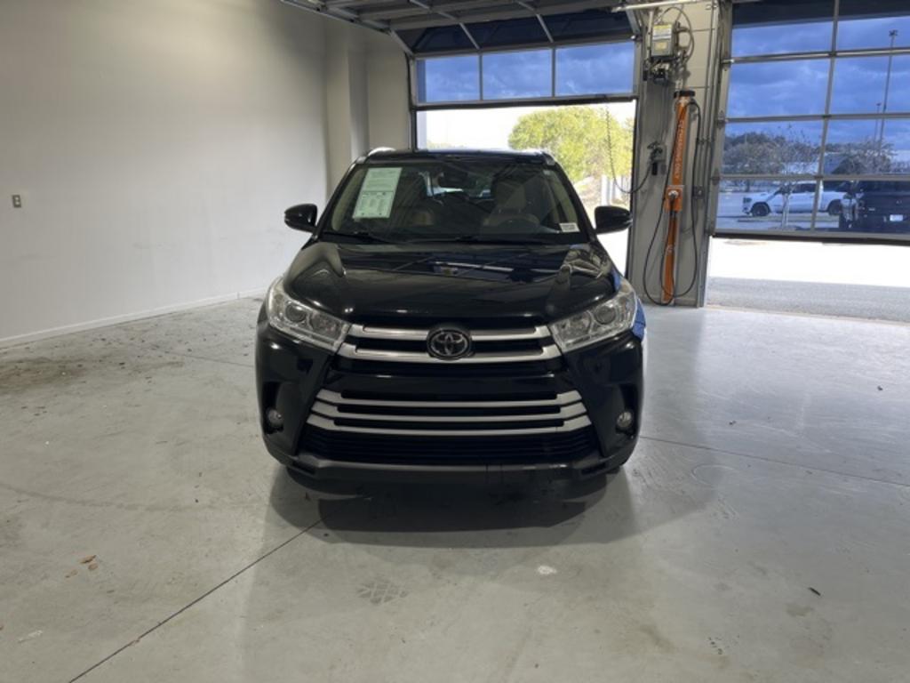 2019 Toyota Highlander - $29,000