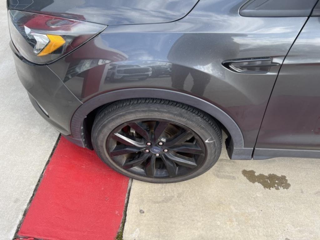 2018 Ford Escape - $18,500