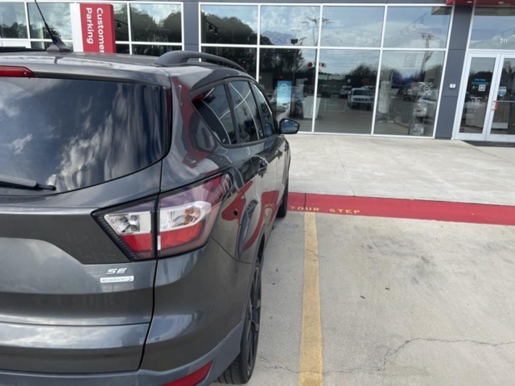 2018 Ford Escape - $18,500