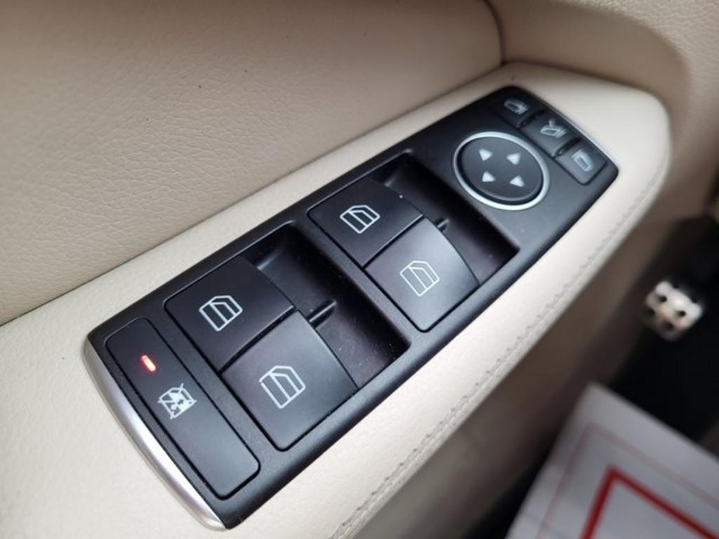 2016 Mercedes-Benz E-Class - $22,500