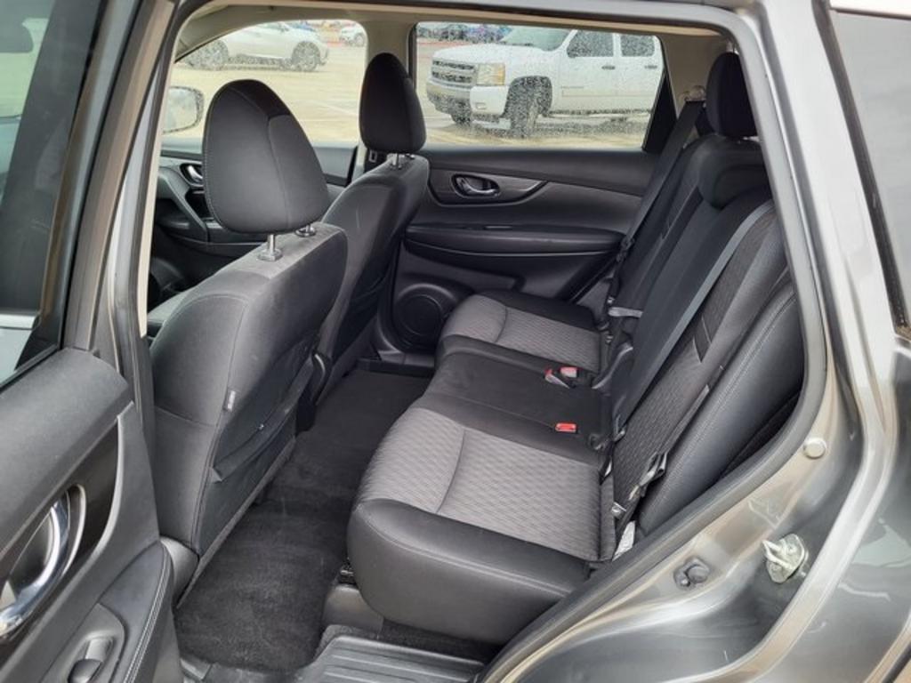 2020 Nissan Rogue - $21,500