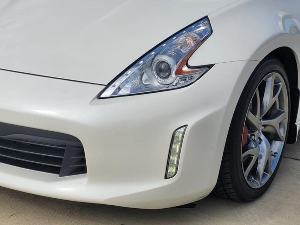 2016 Nissan 370Z - $31,000