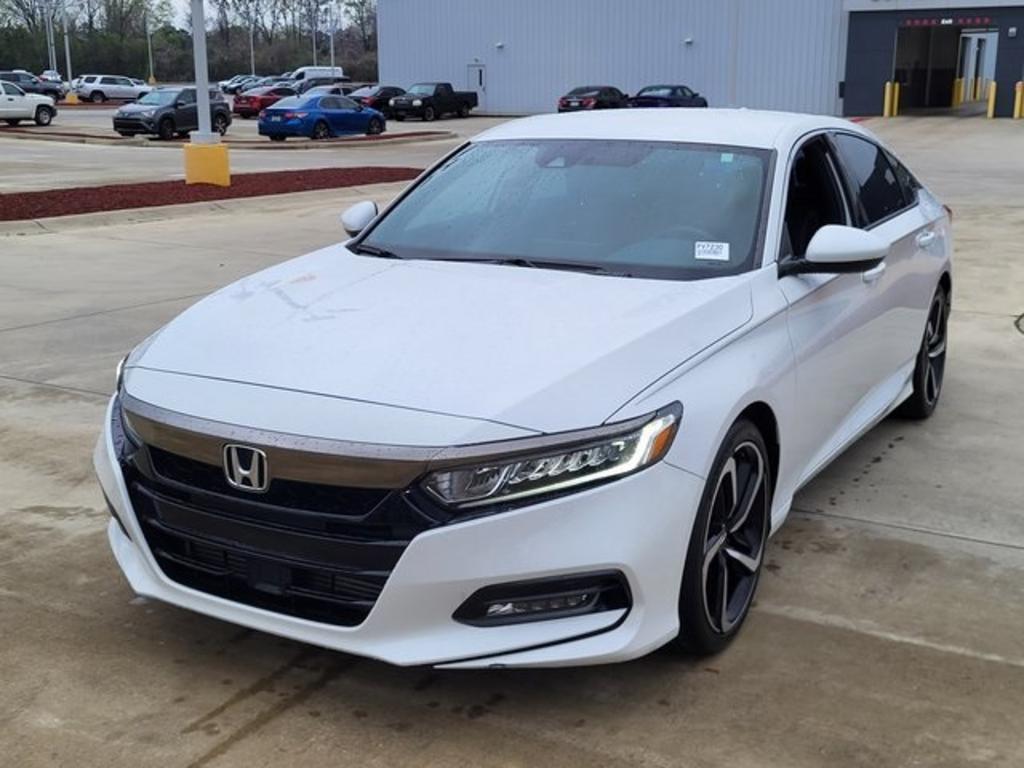 2019 Honda Accord - $27,000