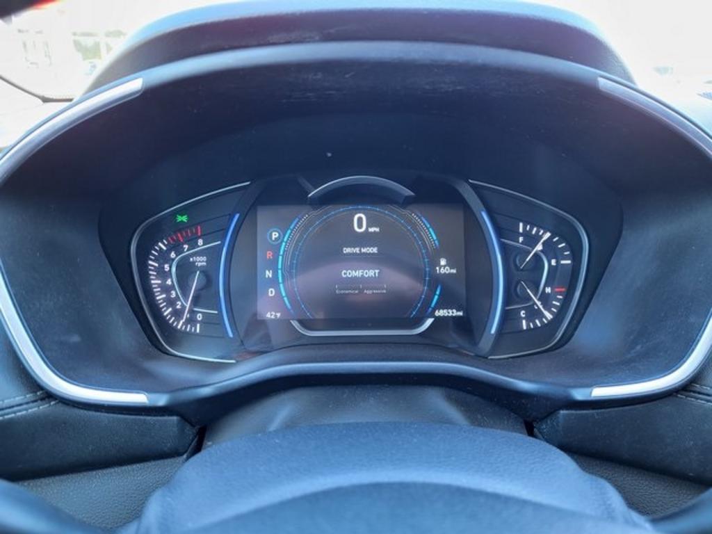 2020 Hyundai Santa Fe - $29,500