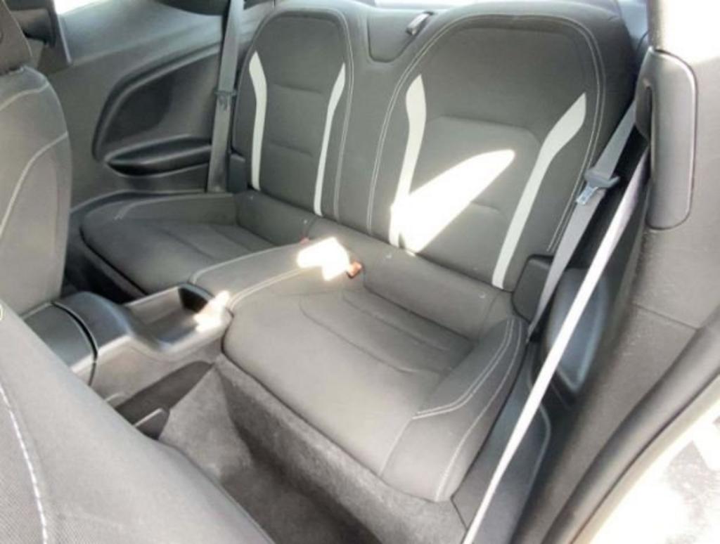 2020 Chevrolet Camaro - $25,500