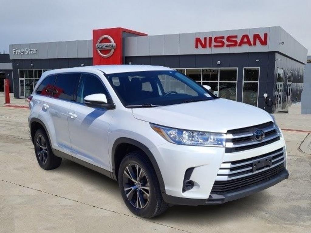2019 Toyota Highlander - $28,000