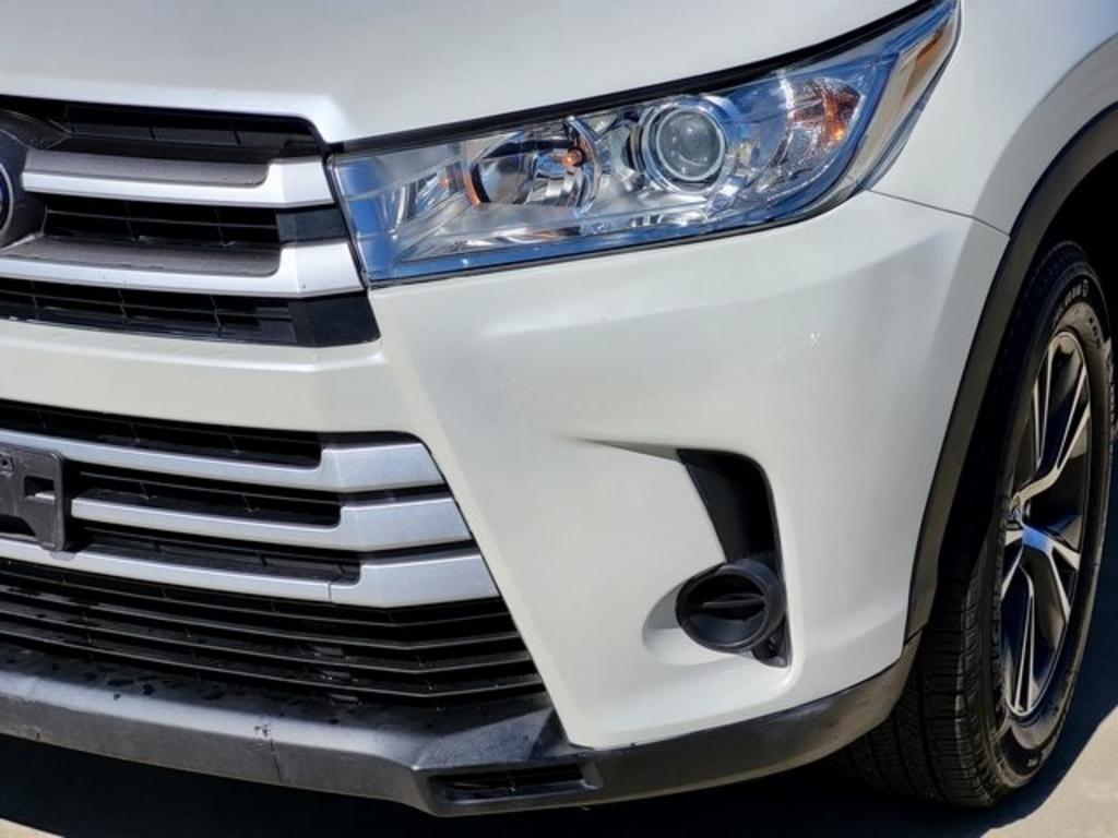 2019 Toyota Highlander - $28,000