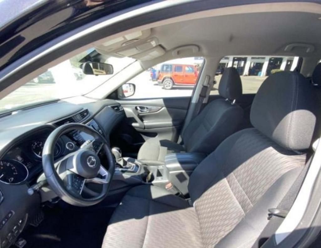 2019 Nissan Rogue - $20,500