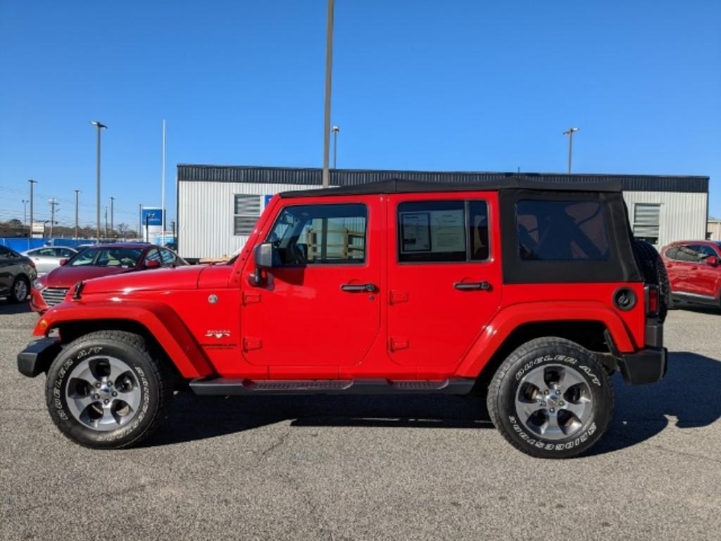 2017 Jeep Wrangler - $29,000