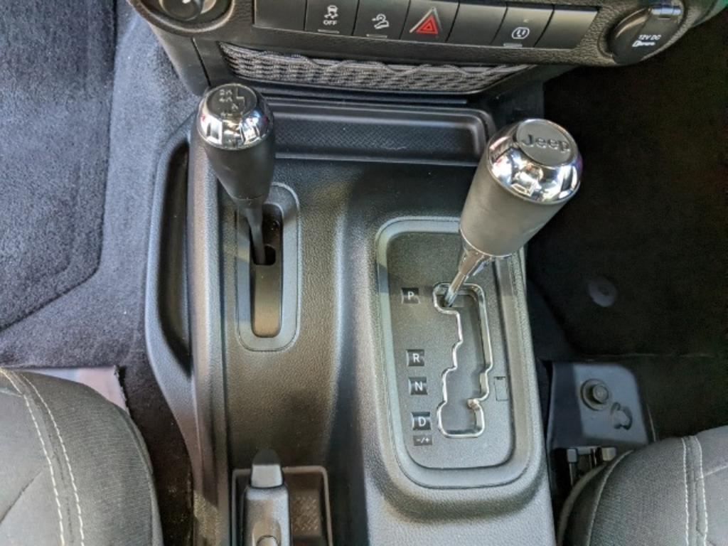 2017 Jeep Wrangler - $29,000