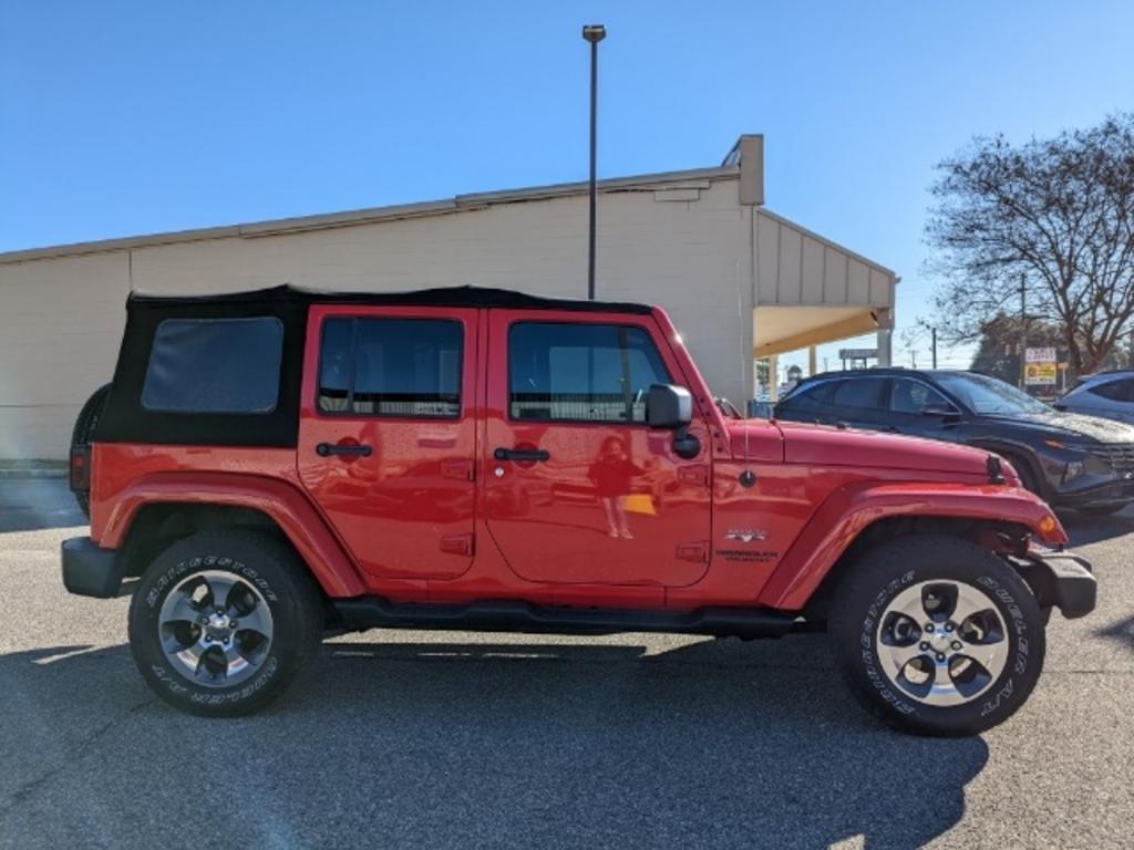2017 Jeep Wrangler - $29,000
