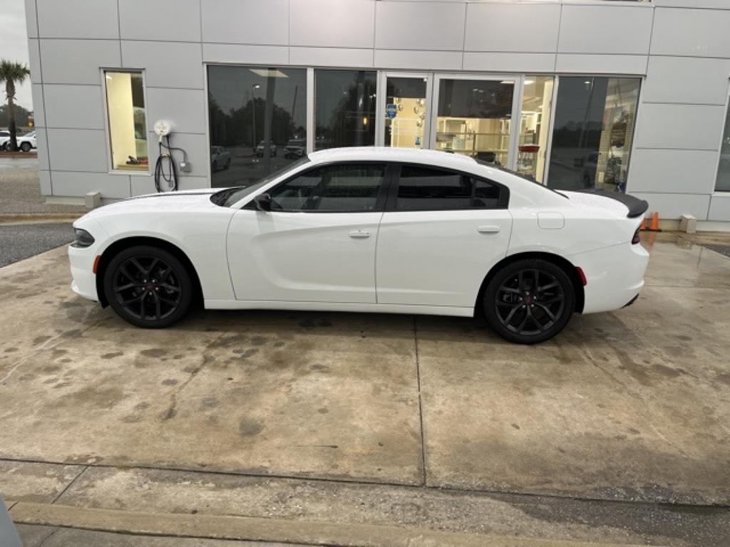 2021 Dodge Charger - $26,000