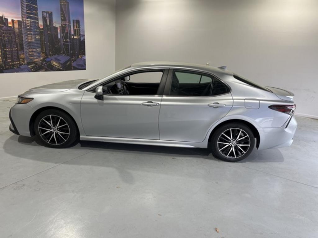2021 Toyota Camry - $23,500
