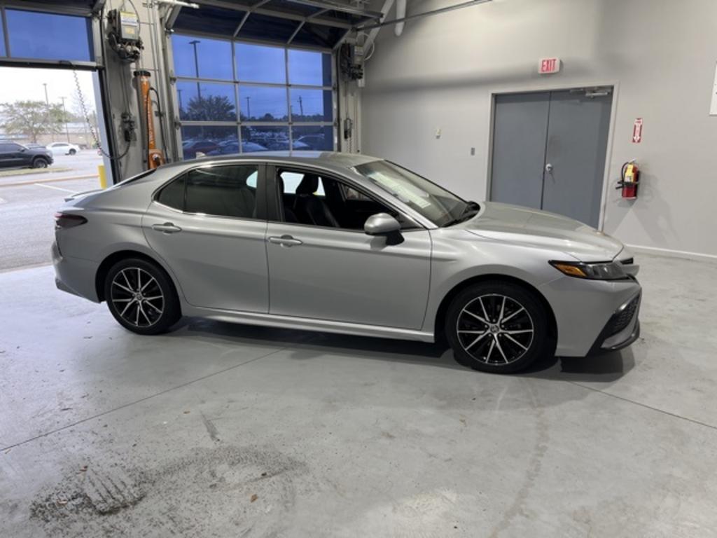 2021 Toyota Camry - $23,500