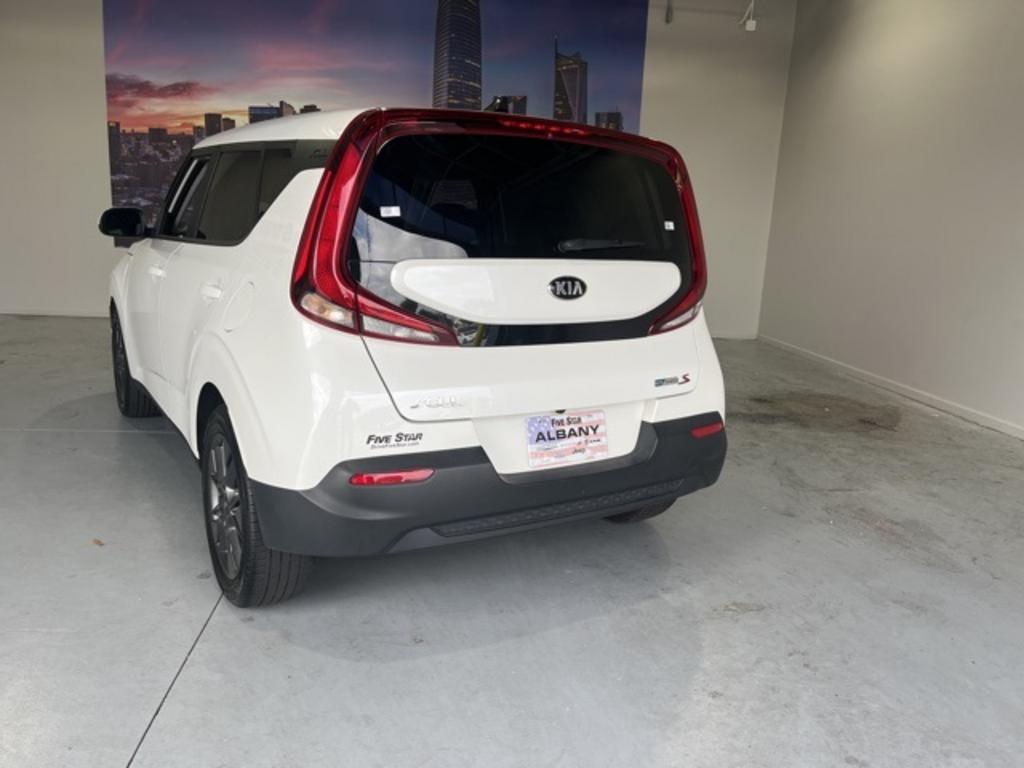 2021 Kia Soul - $18,000