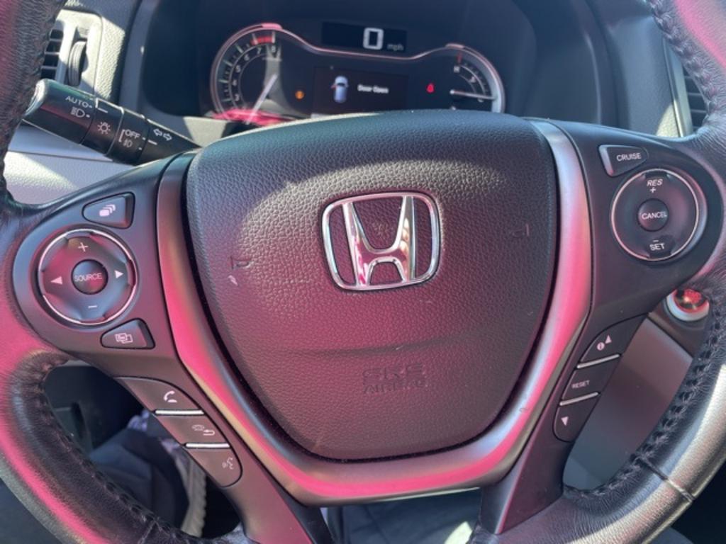 2016 Honda Pilot - $22,000