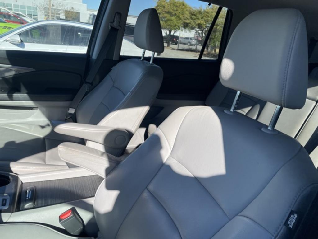 2016 Honda Pilot - $22,000