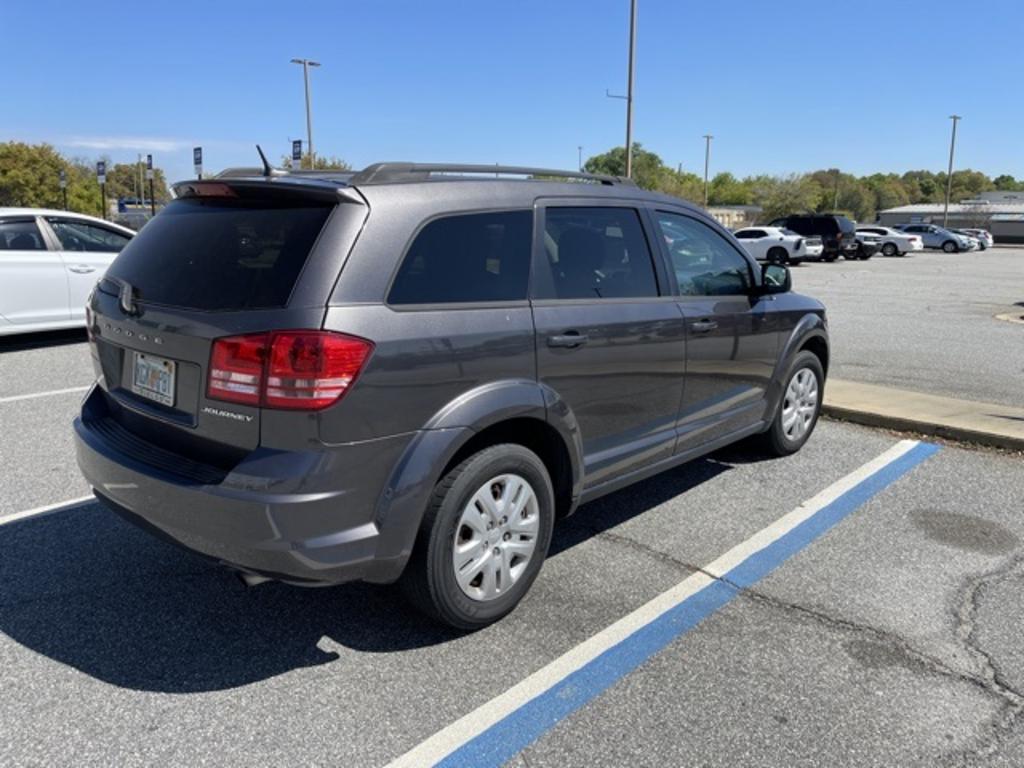 2016 Dodge Journey - $13,000