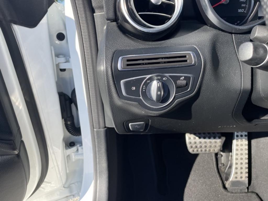 2017 Mercedes-Benz C-Class - $28,000