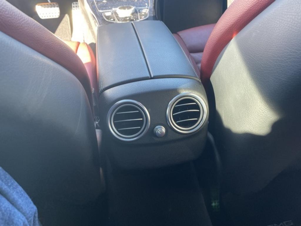 2017 Mercedes-Benz C-Class - $28,000