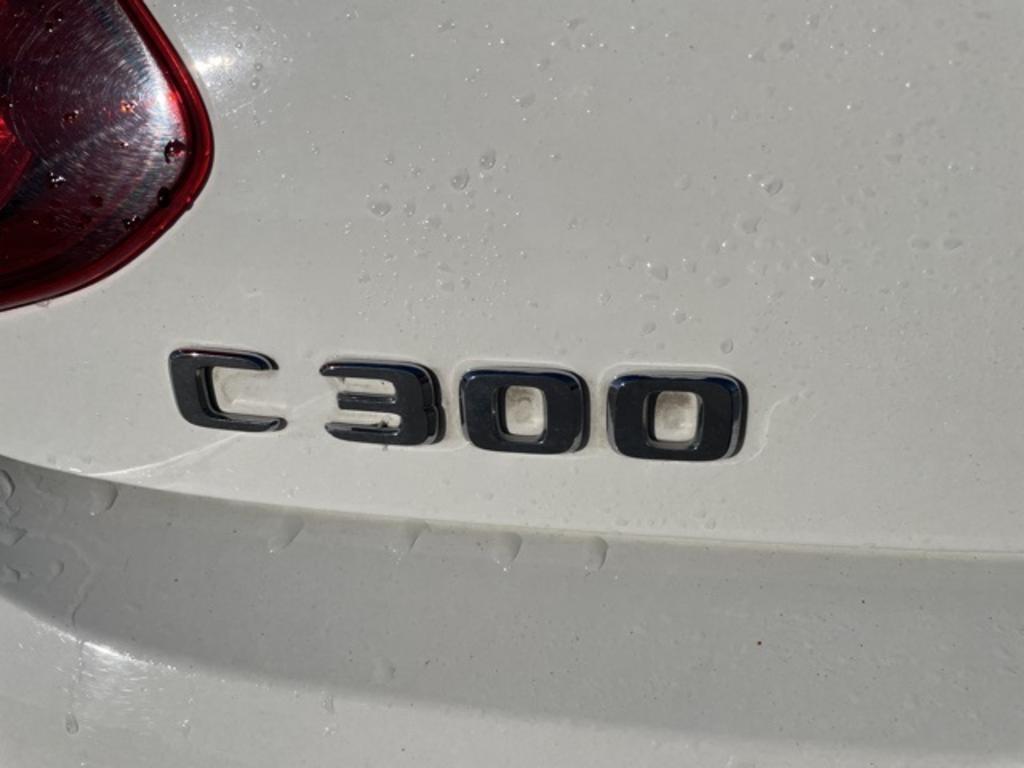 2017 Mercedes-Benz C-Class - $28,000