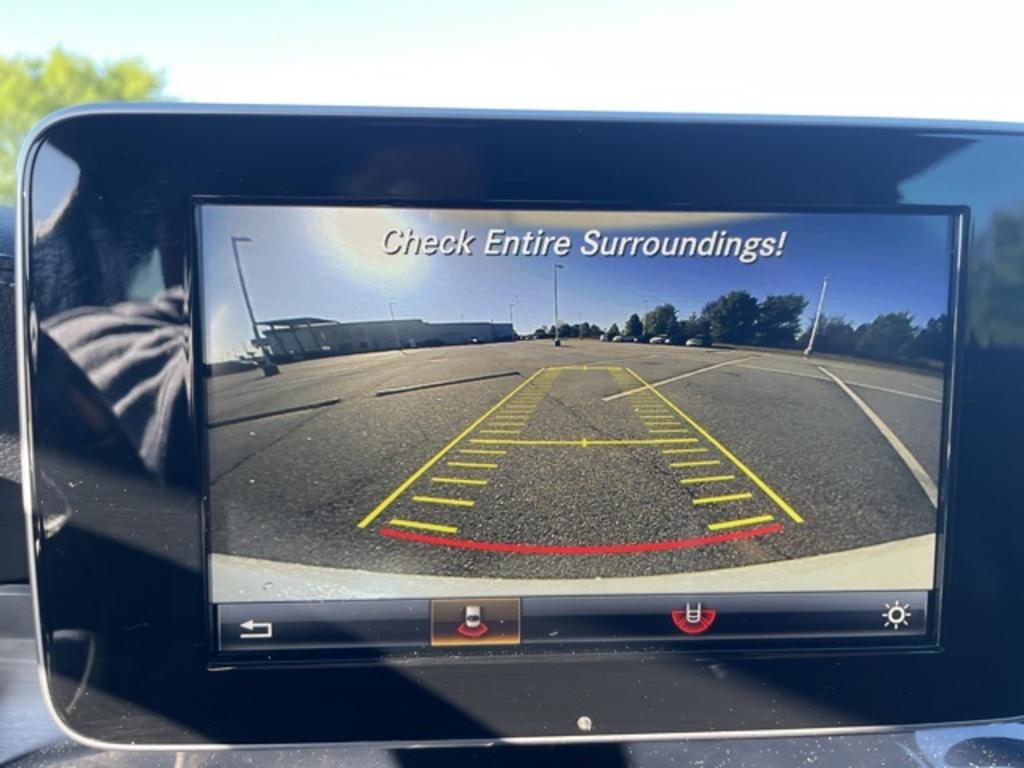 2017 Mercedes-Benz C-Class - $28,000
