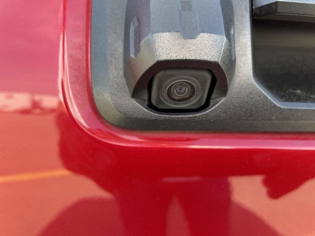 2020 Toyota Tacoma - $38,500