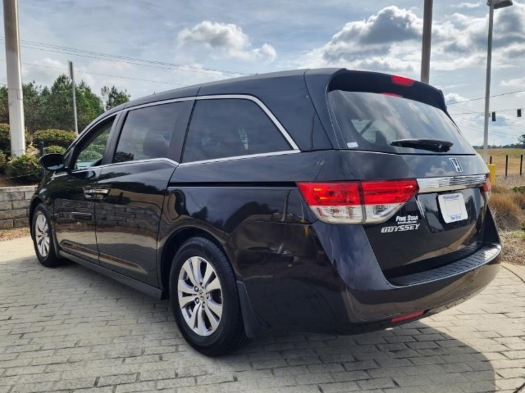 2015 Honda Odyssey - $14,000