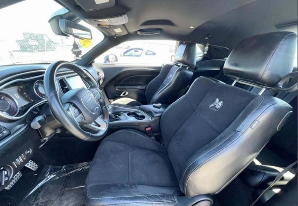 2016 Dodge Challenger - $32,000