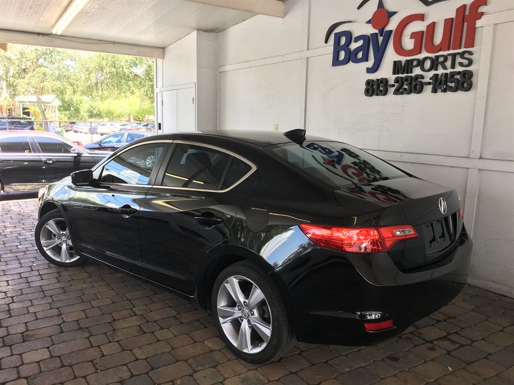 2015 Acura ILX - $11,900