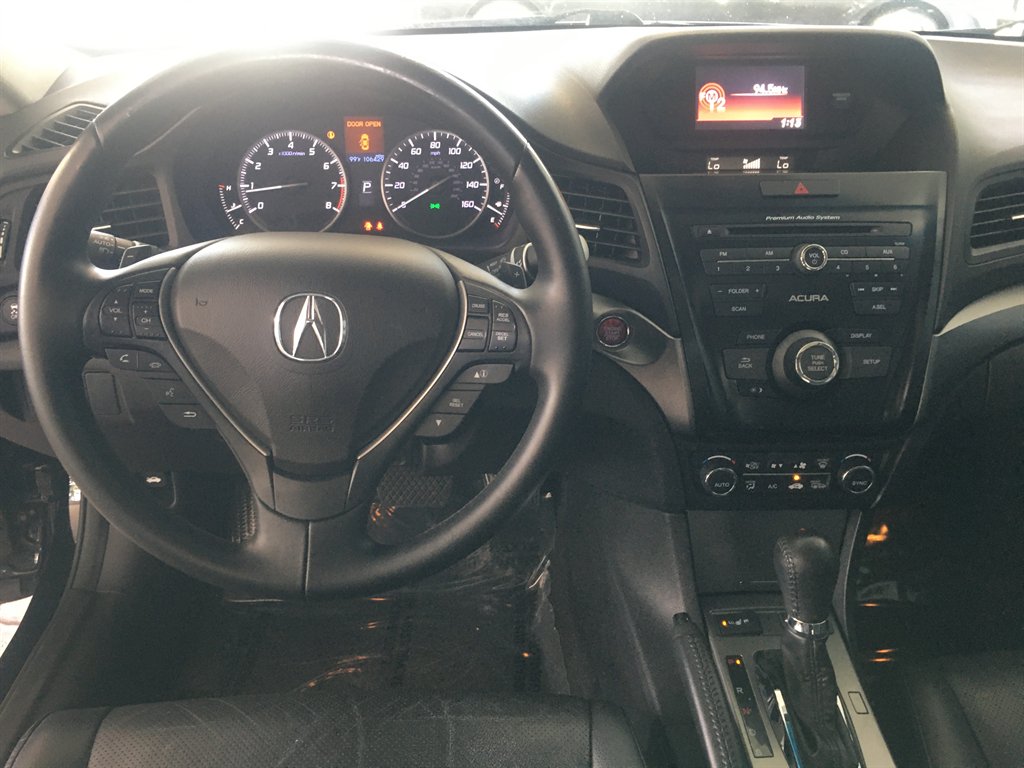 2015 Acura ILX - $11,900