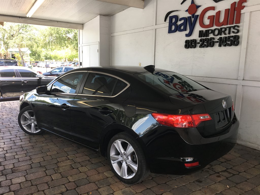 2015 Acura ILX - $11,900