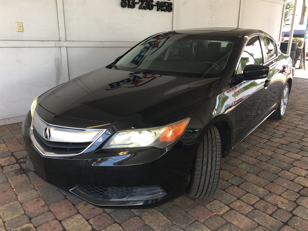 2015 Acura ILX - $11,900