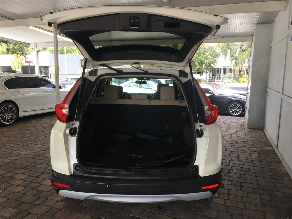 2017 Honda CR-V - $17,995