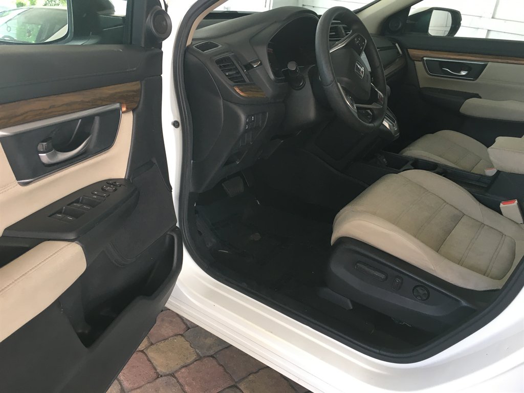 2017 Honda CR-V - $17,995
