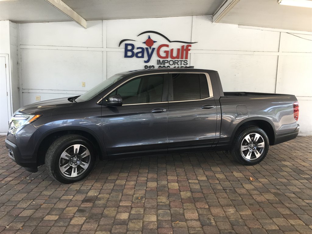 2018 Honda Ridgeline - $22,995