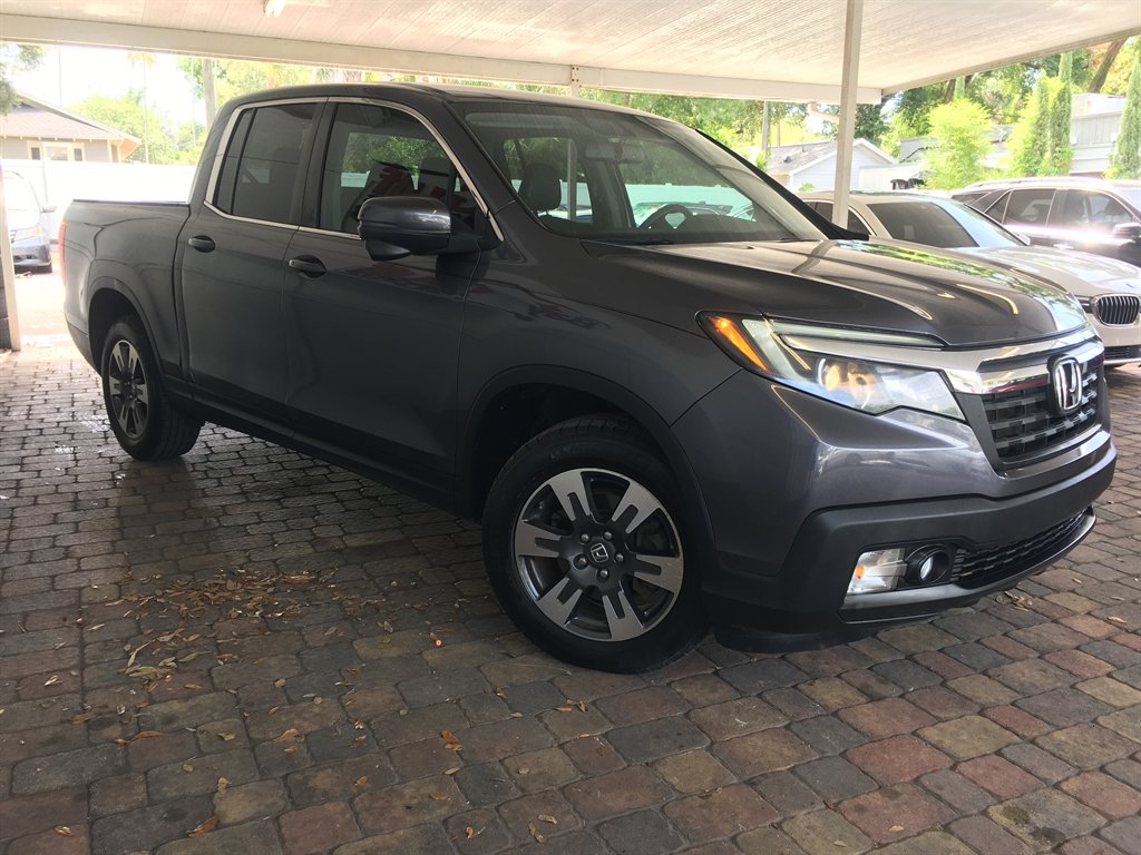 2018 Honda Ridgeline - $22,995