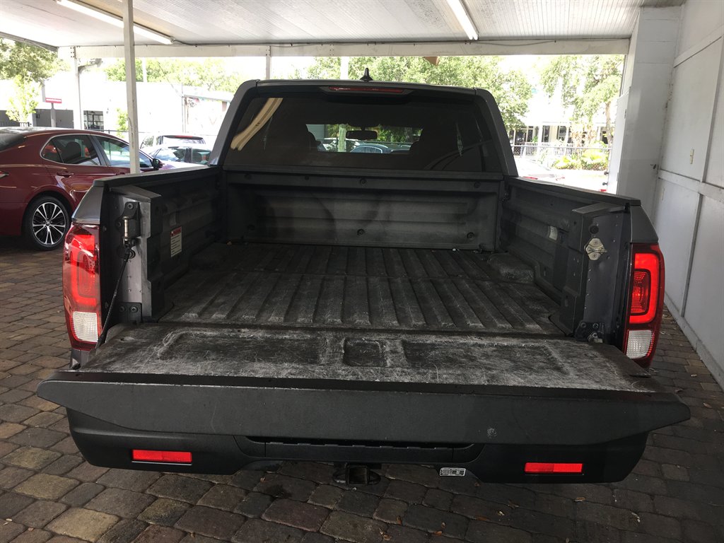 2018 Honda Ridgeline - $22,995